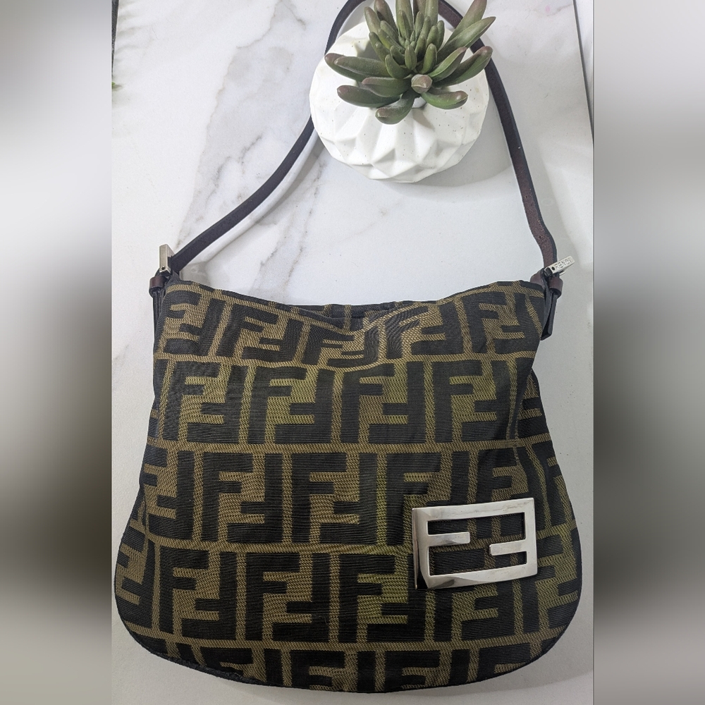 Vintage Fendi monogram shoulder bag